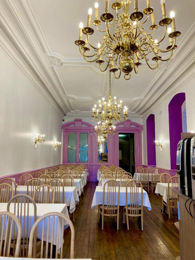 Grand Hotel De La Basilique Lourdes Bagian luar foto